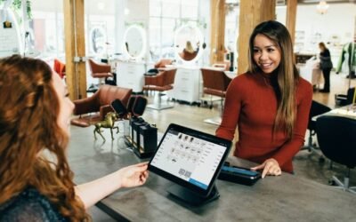What Makes a Website Convert Visitors Into Customers?